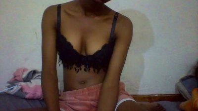 Nathalydia live cam on Cam4