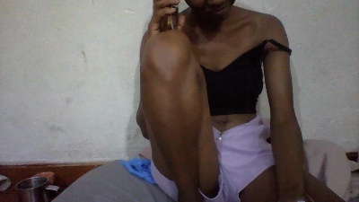 Nathalydia live cam on Cam4