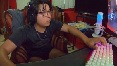 Nathanroberts live cam on Cam4