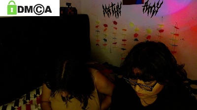 Nathy_AmyO_O live cam on Cam4