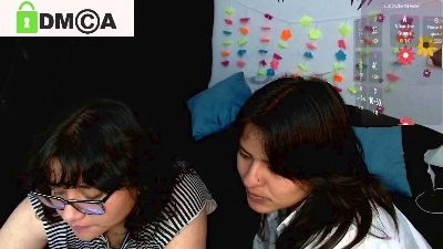 Nathy_AmyO_O live cam on Cam4