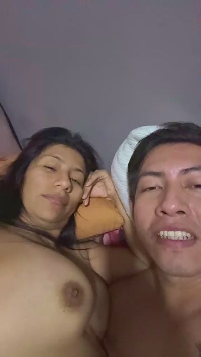 Nathytuti live cam on Cam4