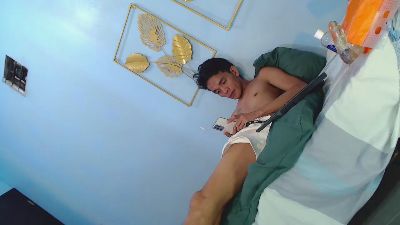 Natsboi live cam on Cam4
