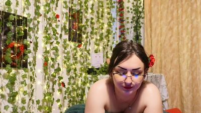 NaughtYHomemadE live cam on Cam4