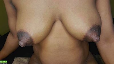NaughtyGal001 live cam on Cam4
