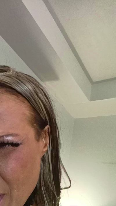 NaughtyGirl live cam on Cam4