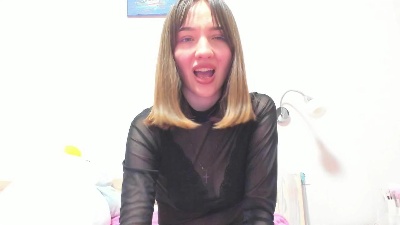 Naughty_Molly live cam on Cam4