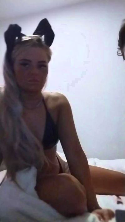 free chatting Naughtyblondeuk