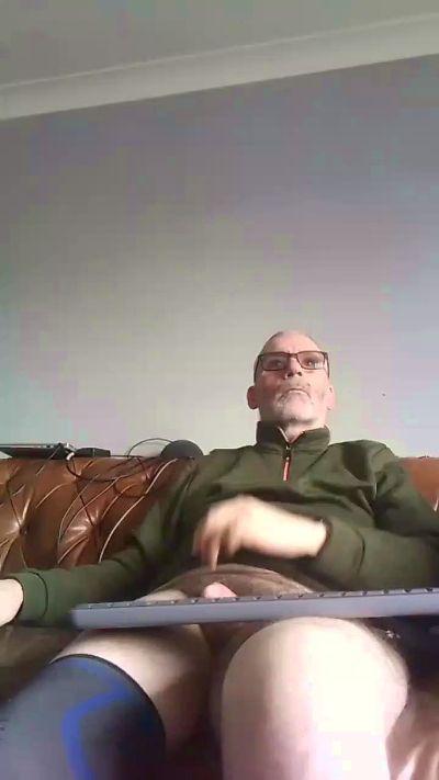 Naughtyedge live cam on Cam4