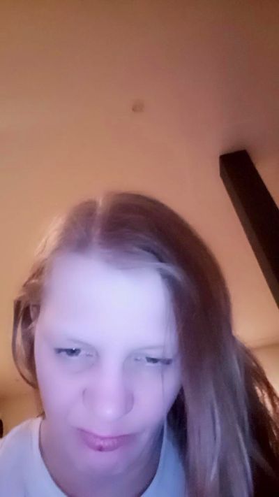 Naughtygirl88 live cam on Cam4