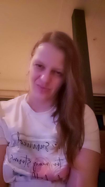 Naughtygirl88 live cam on Cam4