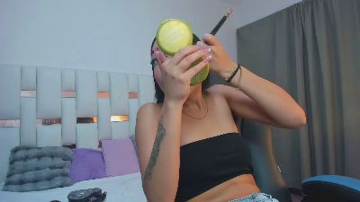 Nauthy_Nahomi live cam on Cam4