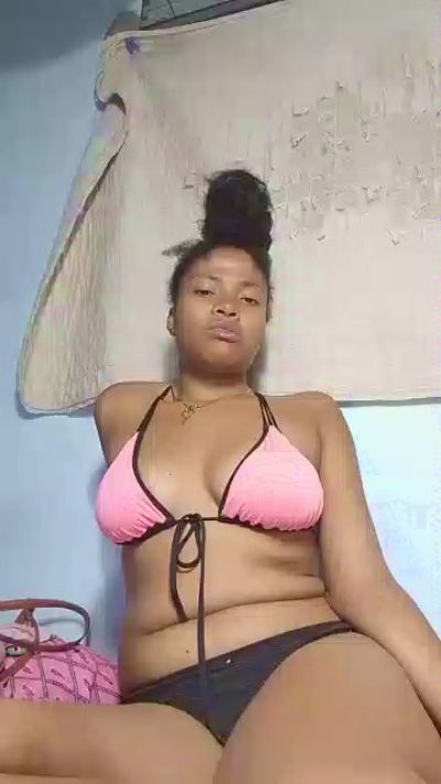 Nawana live cam on Cam4