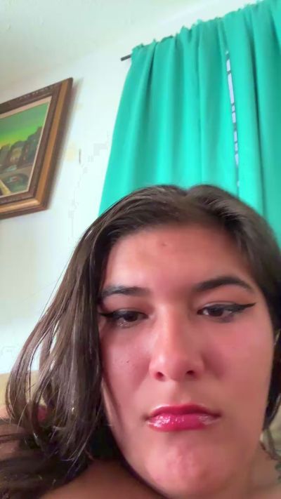 NawfsideJ live female webcam from United States