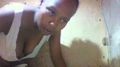 Nayah6 live cam on Cam4