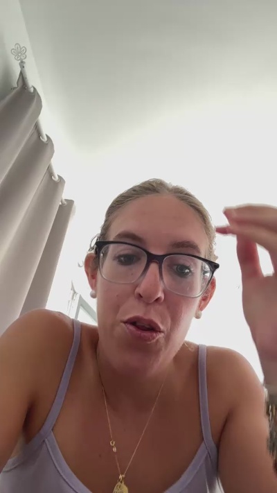 Nayra live cam on Cam4