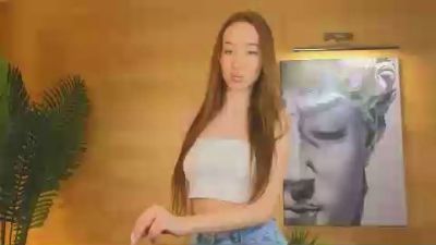 NecoleTitone live cam on Cam4