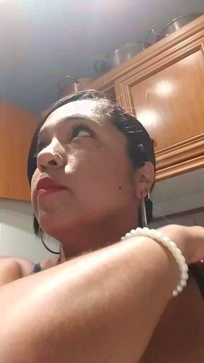 Neenita_6969 live cam on Cam4