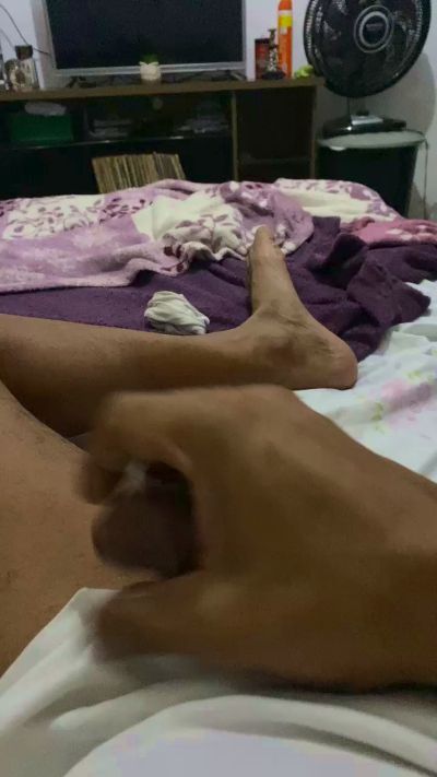 Negrotop22cmrj live cam on Cam4