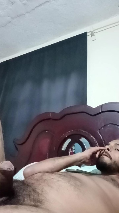Negrozlt51 live cam on Cam4