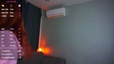 NeidaBalzarine live cam on Cam4