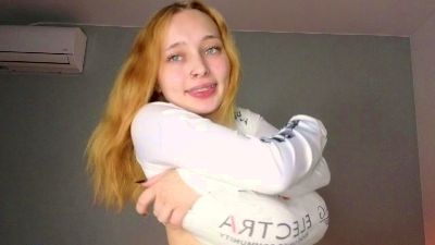 NeidaBalzarine live cam on Cam4