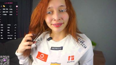 NeidaBalzarine live cam on Cam4