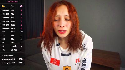 NeidaBalzarine live cam on Cam4