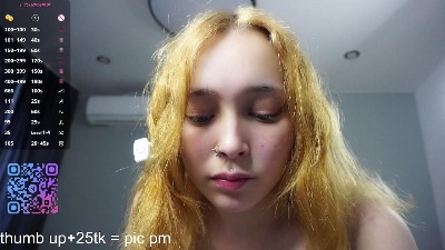 NeidaBalzarine live cam on Cam4