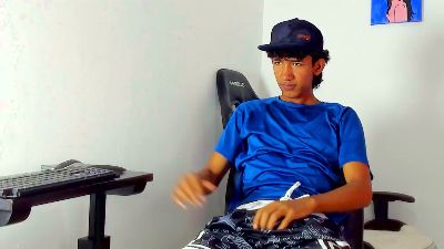 Neitan_miller23 live cam on Cam4