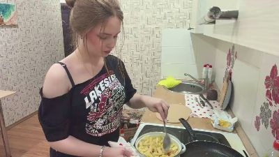 NelidaGaarder live cam on Cam4
