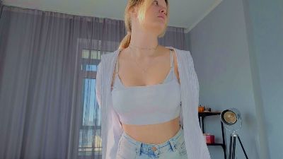 NelidaTotosz live cam on Cam4