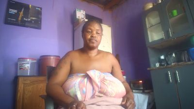 Neliswa live cam on Cam4