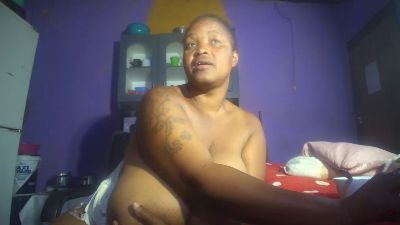 Neliswa live cam on Cam4