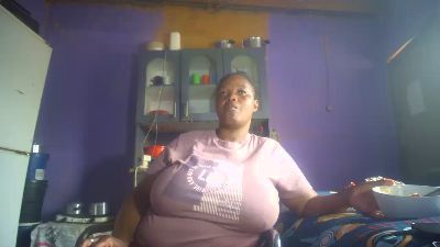 Neliswa live cam on Cam4