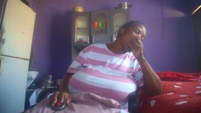 Neliswa live cam on Cam4