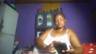 Neliswa live cam on Cam4