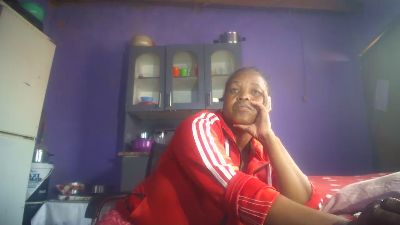 Neliswa live cam on Cam4