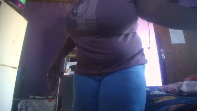 Neliswa live cam on Cam4