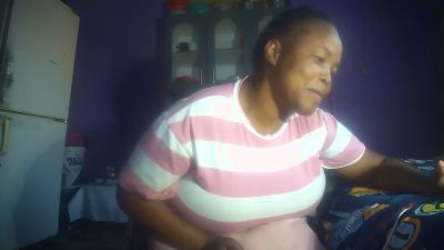 Neliswa live cam on Cam4