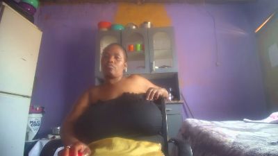 Neliswa live cam on Cam4