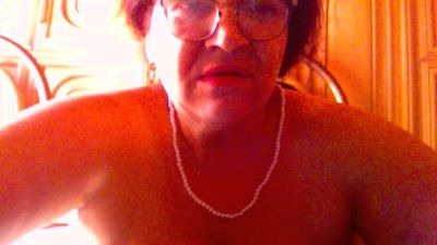 Nelyna live cam on Cam4