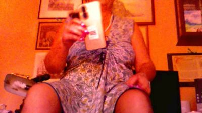 Nelyna live cam on Cam4