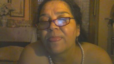 Nelyna live cam on Cam4