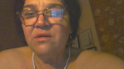 Nelyna live cam on Cam4