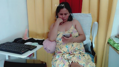 Nemayhotpussy live cam on Cam4