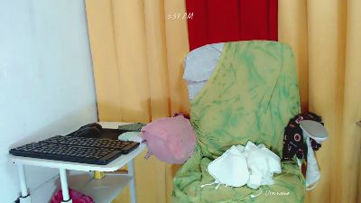 Nemayhotpussy live cam on Cam4