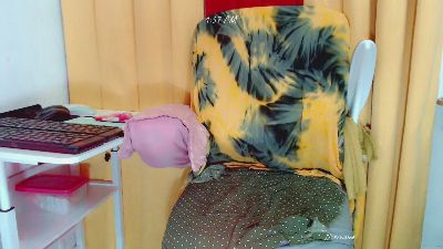 Nemayhotpussy live cam on Cam4