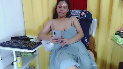 Nemayhotpussy live cam on Cam4