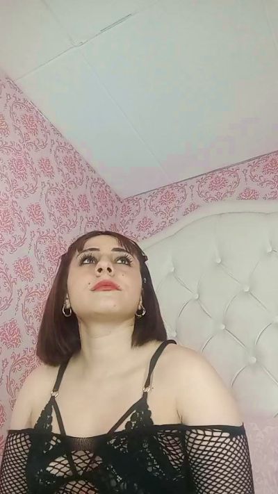 Nemesis_hot608 live cam on Cam4